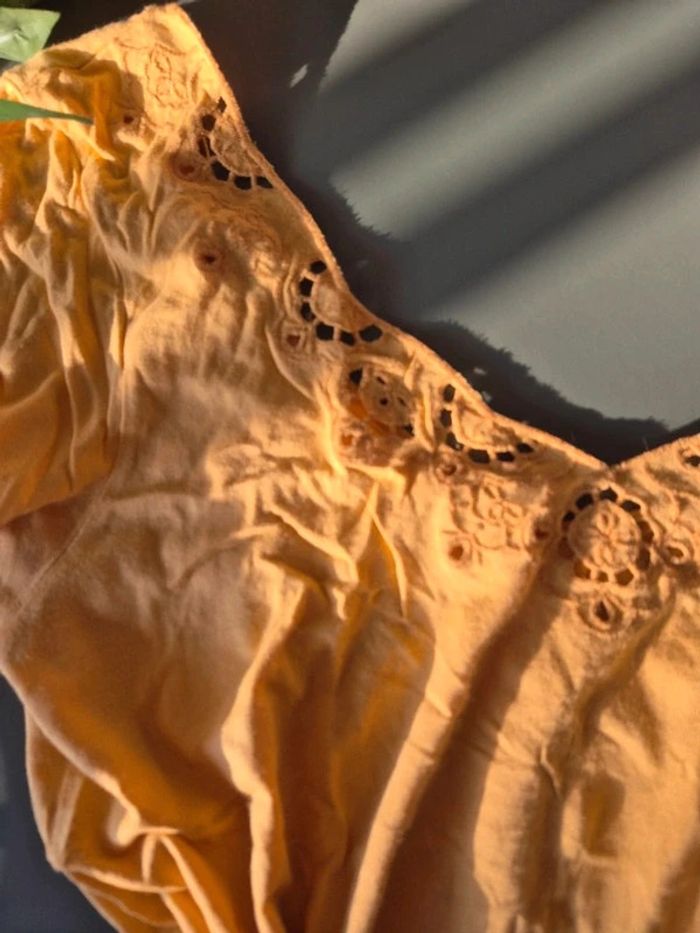 Tee shirt jaune ajouré, bonobo taille 38 - photo numéro 3