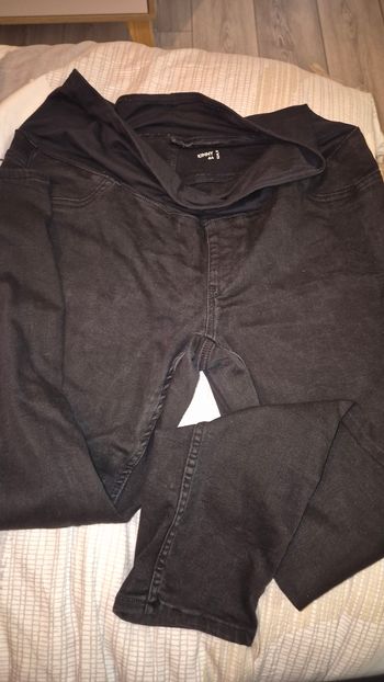 Pantalon de grossesse