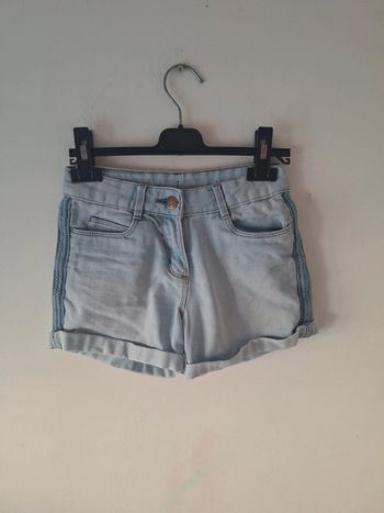 Short 10 ans
