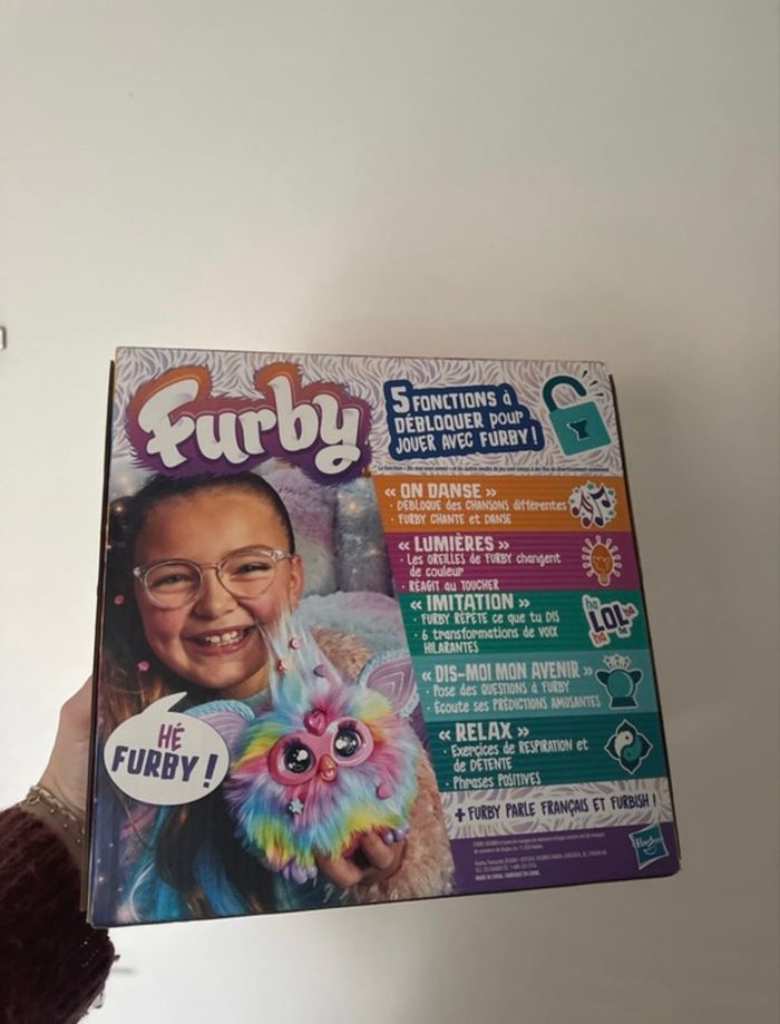 Furby peluche interactive - photo numéro 4