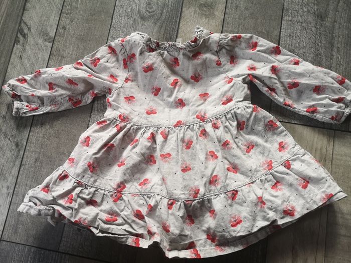 Robe orchestra 6 mois - photo numéro 3