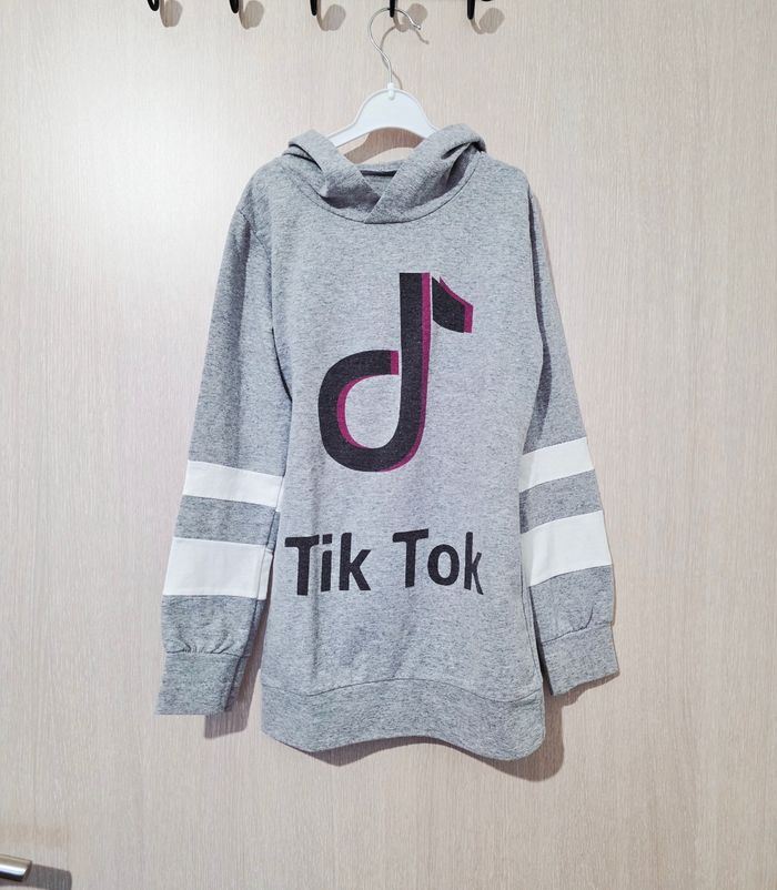 Sweat robe Tik tok 6 ans