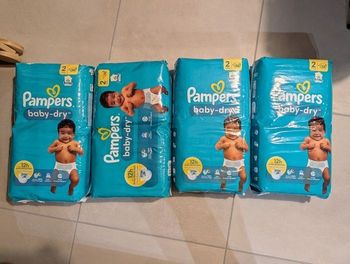Pampers taille 2 x232