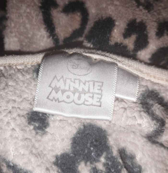 Pyjama 8 ans disney ( haut) - photo numéro 5