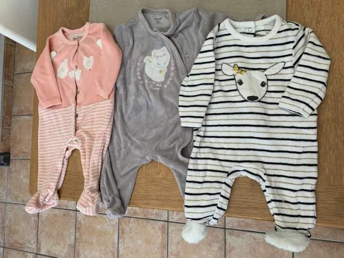 Lot 3 pyjamas 3 mois fille - photo numéro 2