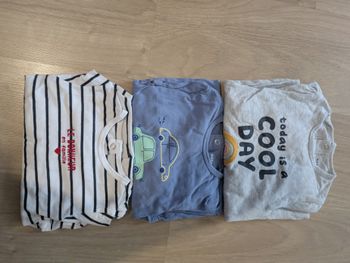 Lot pyjamas grenouillères 12mois