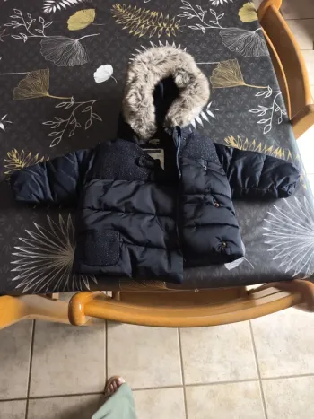 Blouson tape a l'oeil