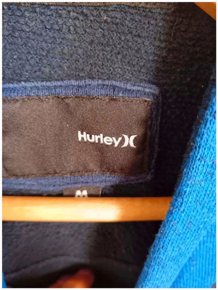 C24 sweat marine Hurley M - photo numéro 3