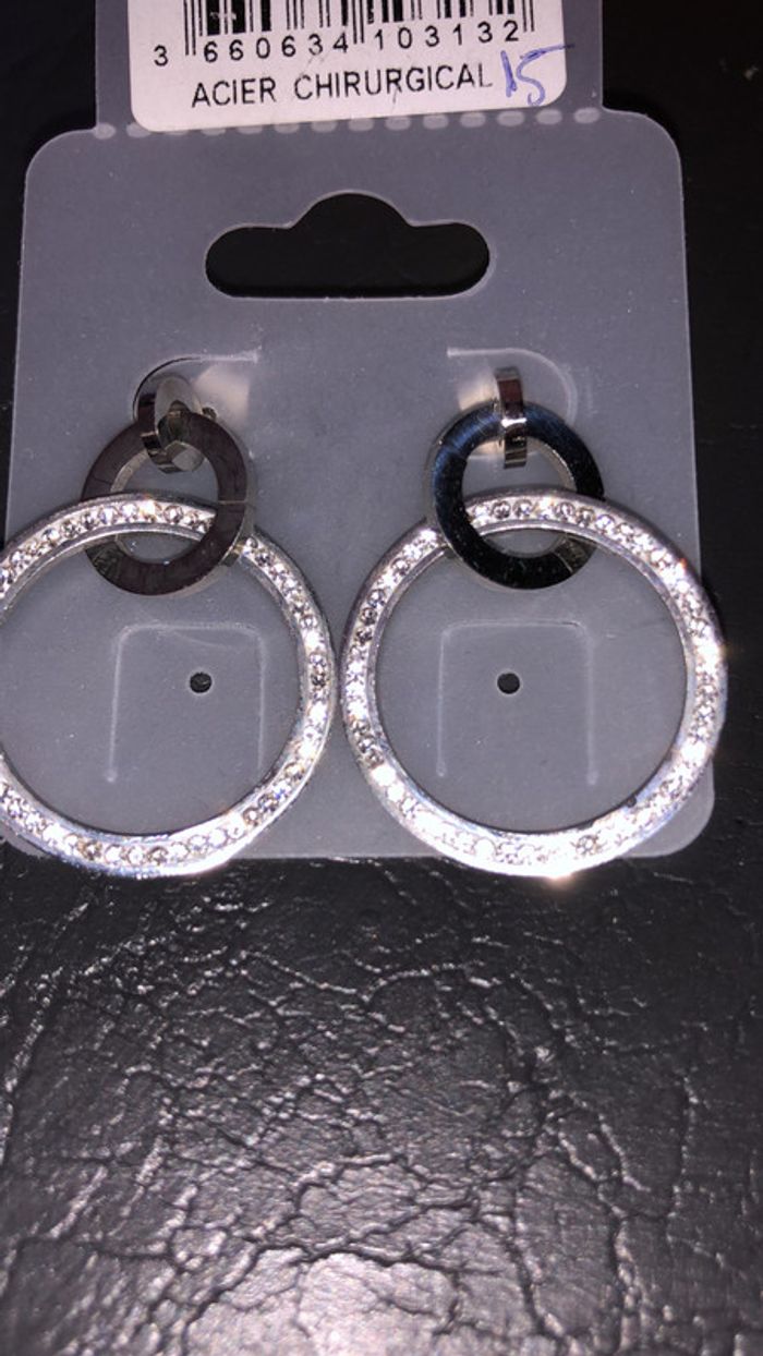 Boucles d’oreilles