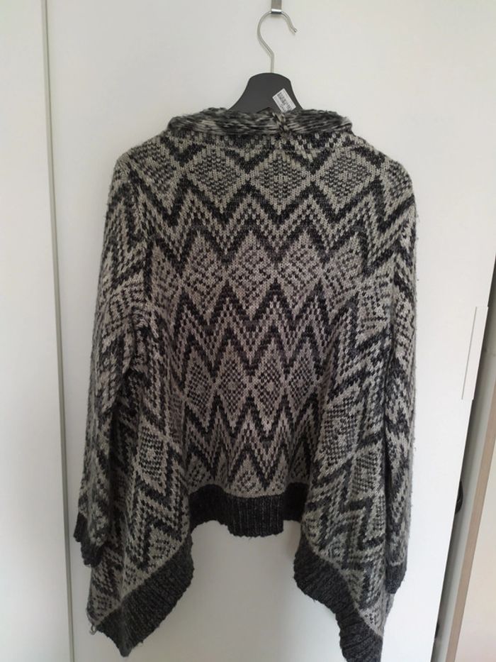 Gilet/poncho Gris motif ethniques Peace n' Love Taille S/M En très bon état - photo numéro 2
