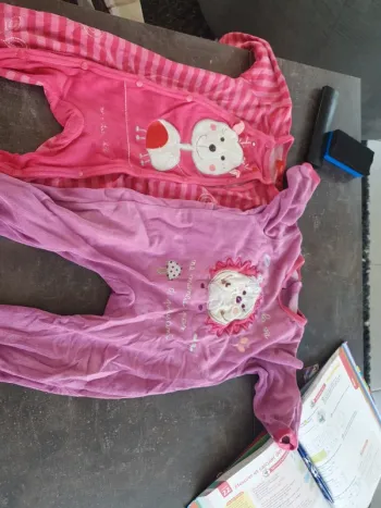 Lots de 2 pyjamas 12 mois