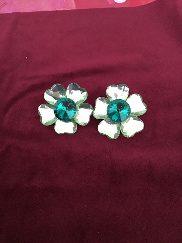 Très beaux clips fleurs vintage . Années 80 - photo numéro 4