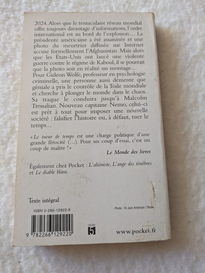 Roman "Le tueur de temps" de Caleb Carr - photo numéro 2