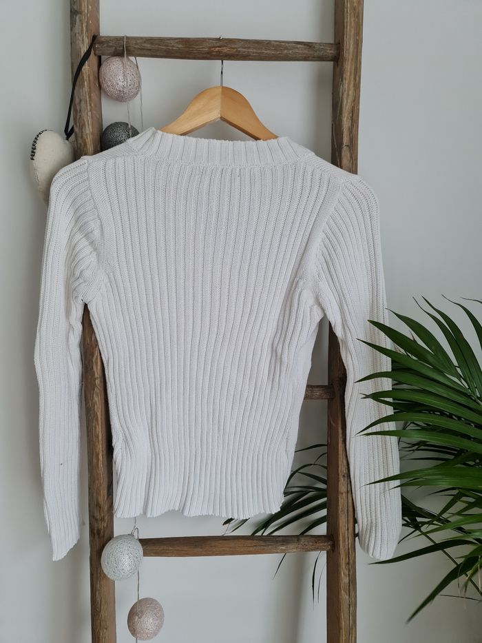 Pull Cache Cache taille 38 M - photo numéro 3