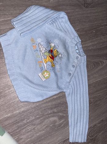 pull winnie l’ourson 18 mois