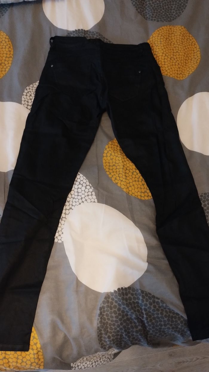 Pantalon noir - photo numéro 2