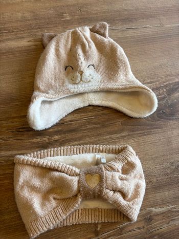 Ensemble bonnet tour de cou fille