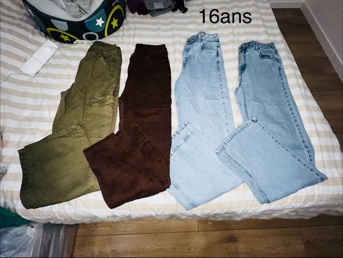 Lot jeans 16 ans fille