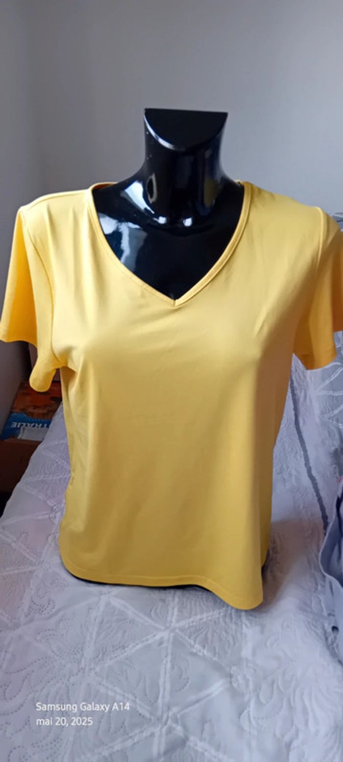 Tee-shirt fluide basique col en V jaune femme XL shein - photo numéro 5