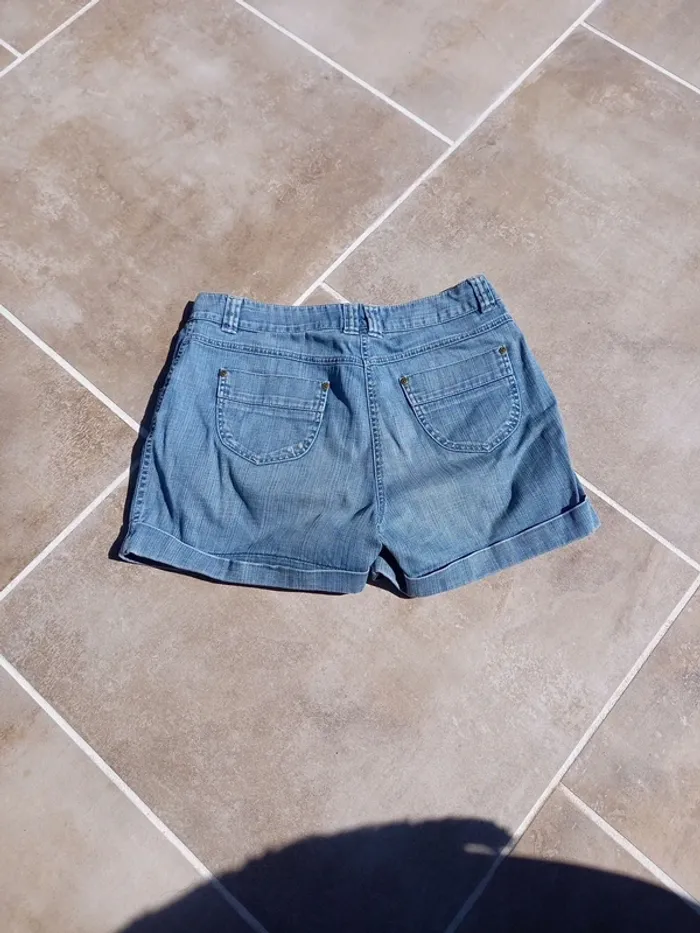 Short jean - photo numéro 3