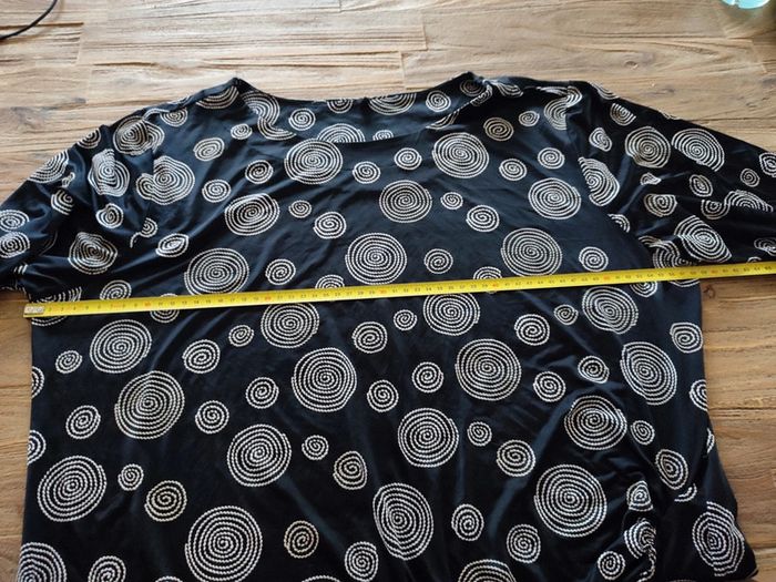 Blouse neuve taille 5 - photo numéro 4