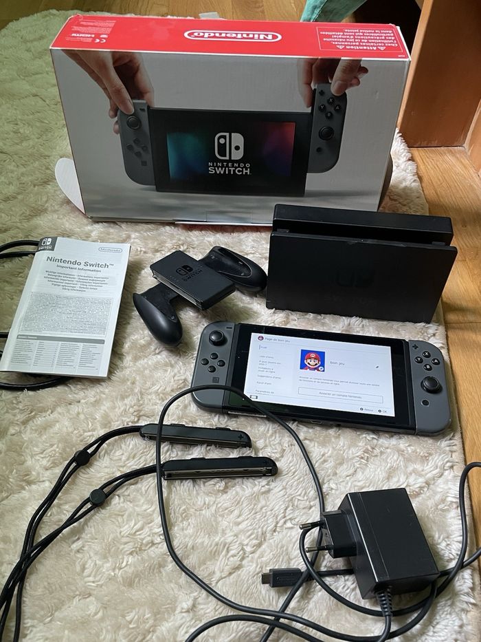 Nintendo Switch 32 Go Console - photo numéro 5