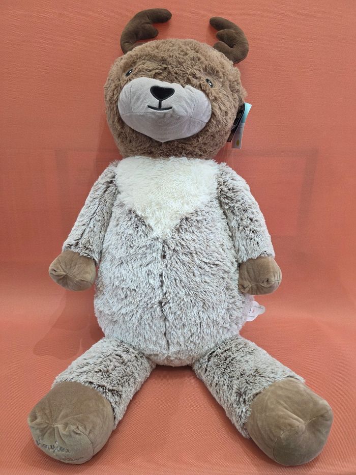 Peluche géante Qorvik Le Renne – 100 cm, toute douce, fabriquée en France.  
Modèle XXL