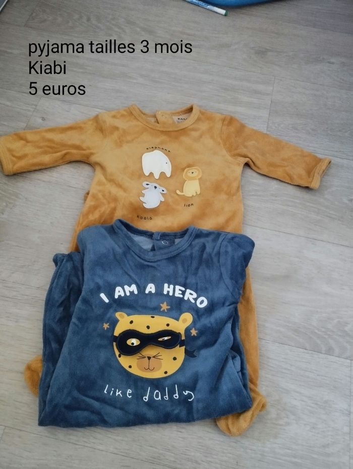 Pyjamas taille 3 mois