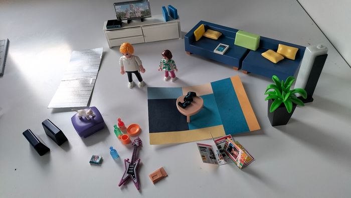 Maison moderne playmobil et accessoires - photo numéro 6