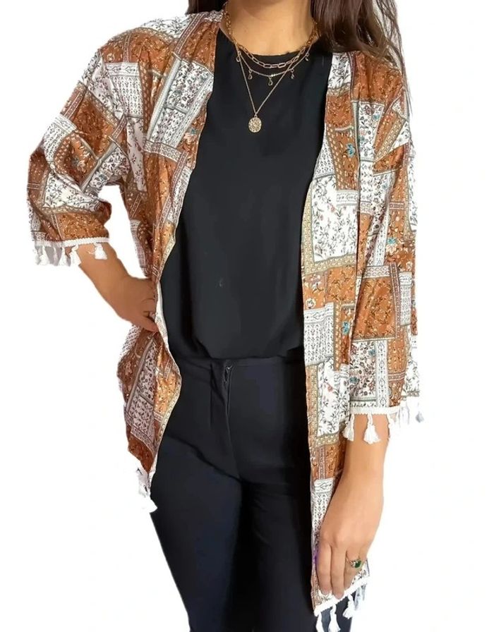 Magnifique kimono motif fleuri - photo numéro 2