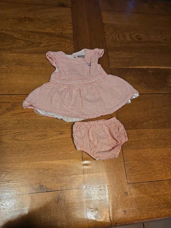 Robe Sergent major 3 mois
