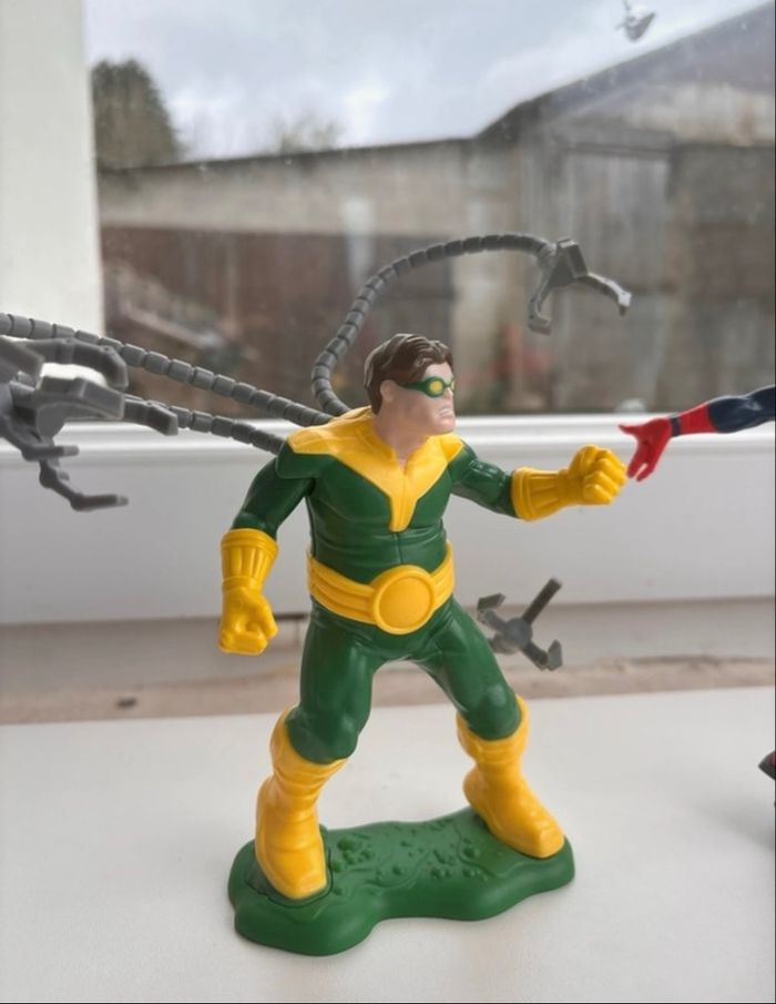 Figurines Super héros - Marvel - Spider man et docteur octopus - super man - photo numéro 4