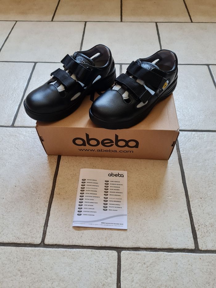 Chaussures de sécurité femme Abeba pointure 38 neuf
