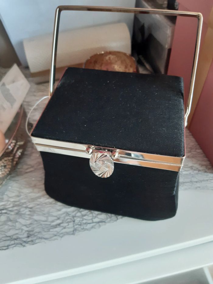 Minaudière - photo numéro 2