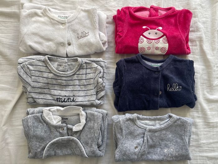 Lots vêtements bébé 0 mois - photo numéro 3