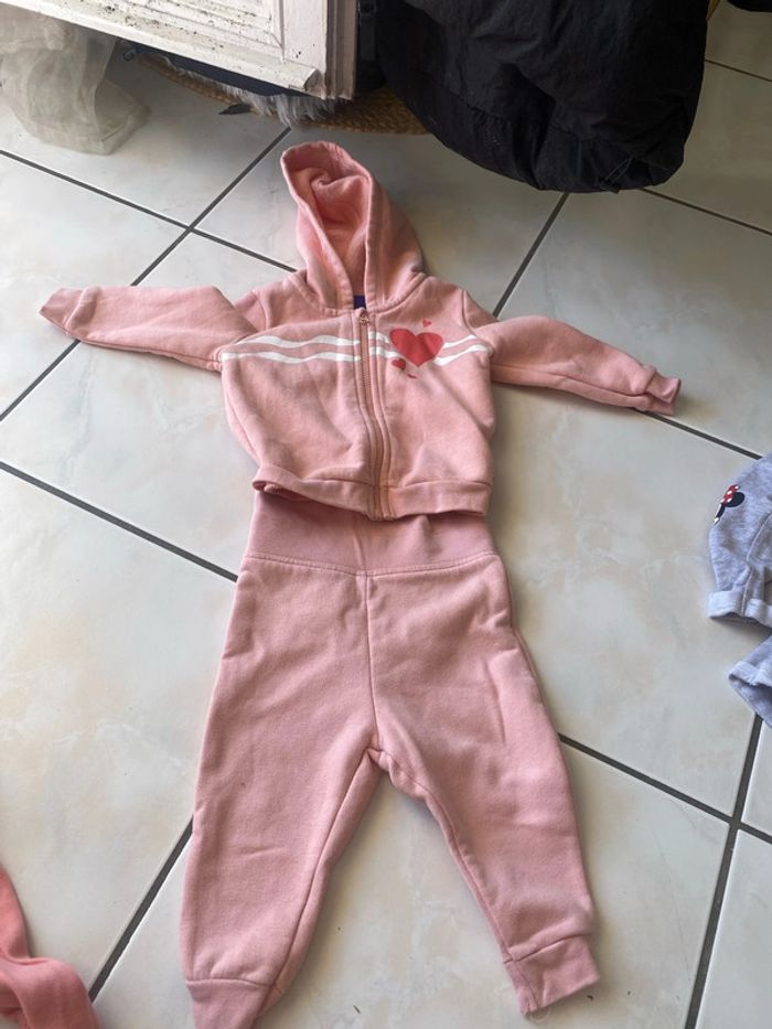 Ensemble, jogging, petite fille, taille six mois