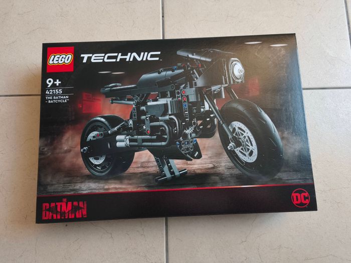 LEGO Technic 42155 : The Batman : Batcycle - photo numéro 2