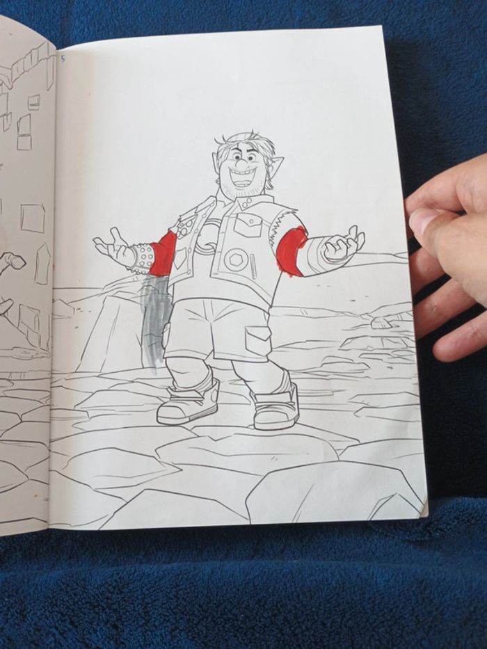 Livre de coloriage En Avant Disney - photo numéro 5