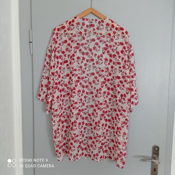 Kimono transparent à fleurs rouges t40 - photo numéro 9
