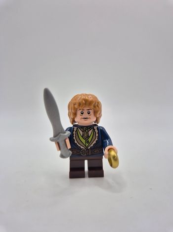 Figurine type lego Bilbon Sacquet avec l'anneau seigneur des anneaux / hobbit