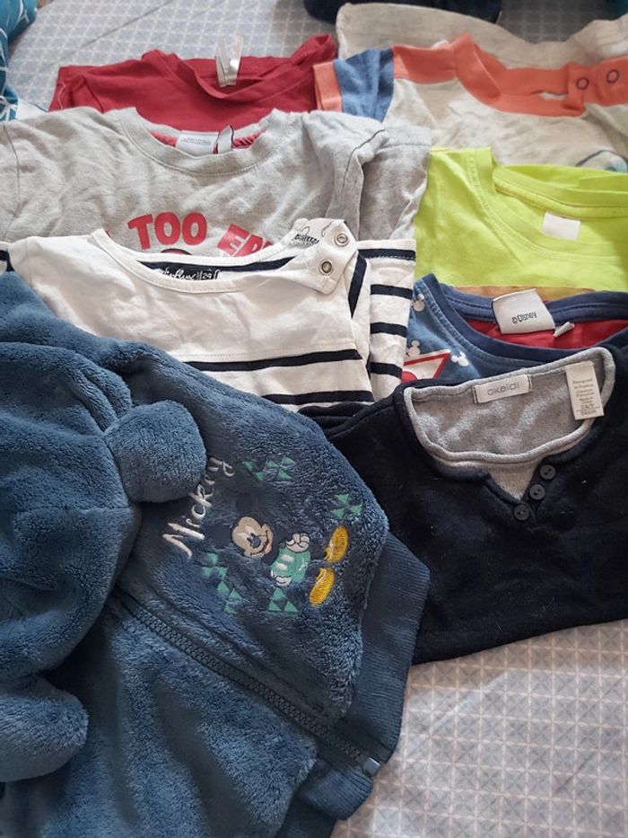 Lot 8 hauts 2 ans garçon