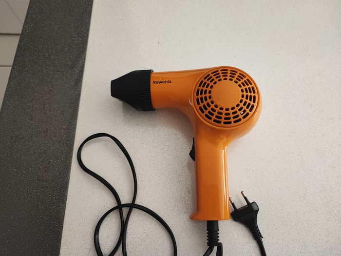 Sèche cheveux - photo numéro 3
