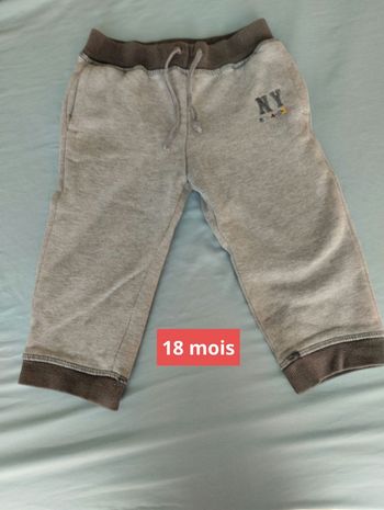 Pantalon molleton  taille 18 mois