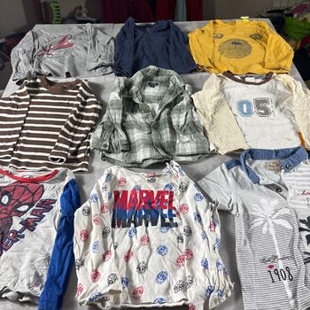 Lot 9 t-shirt haut taille 23-24 mois