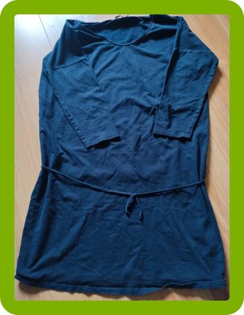 Robe grossesse taille 42/44 marque colline en très bon état