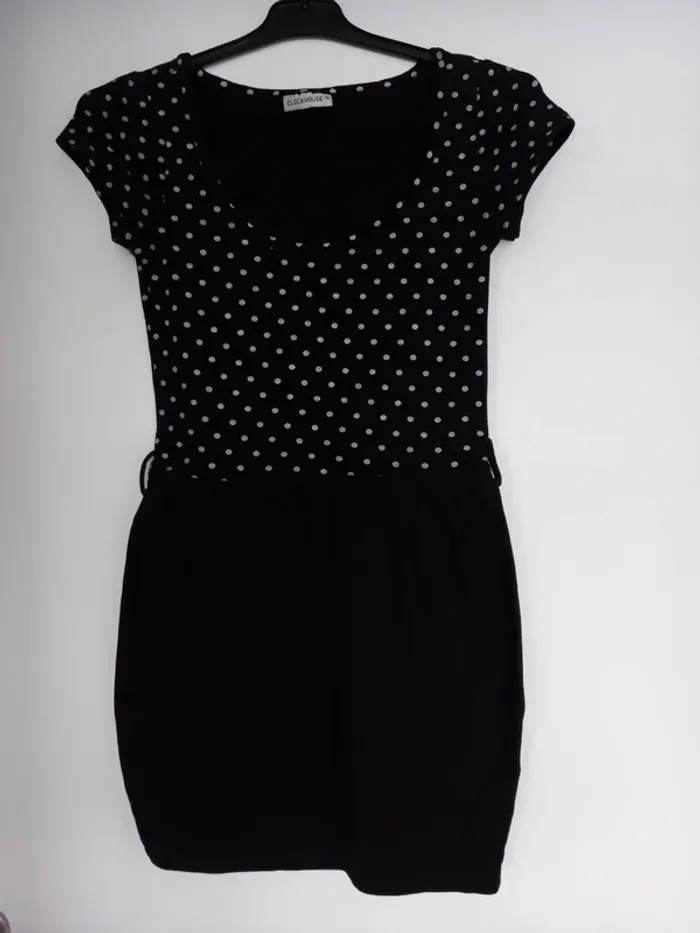 Petite robe moulante