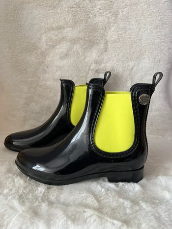 Bottines de pluie noires et jaunes 36