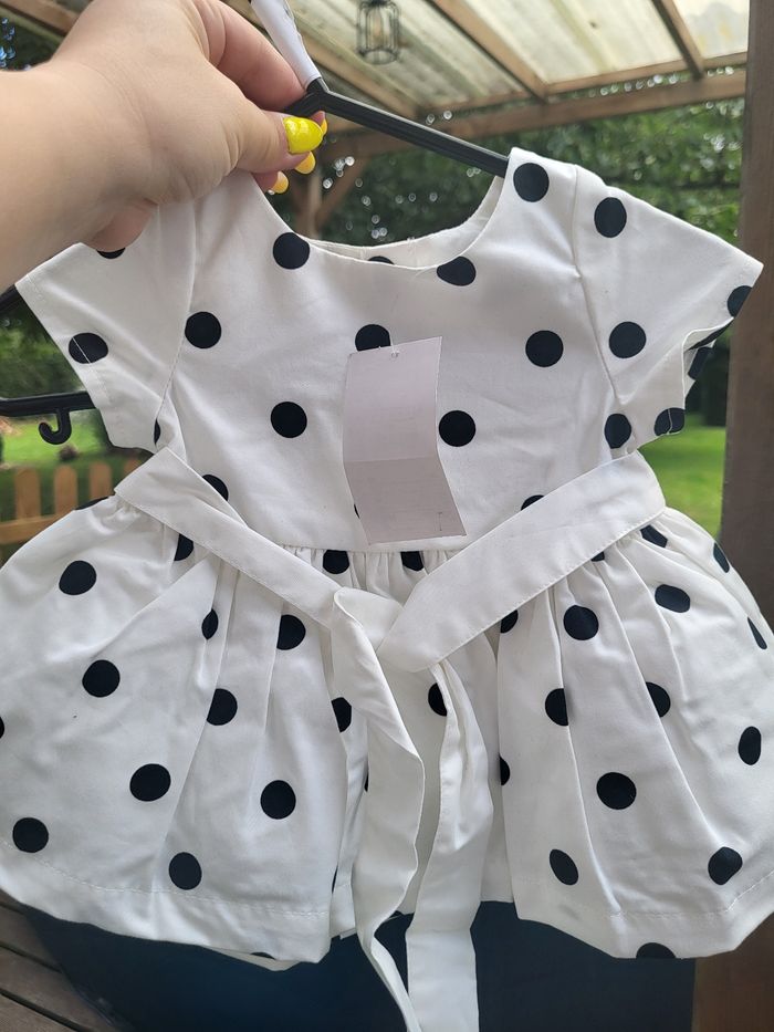Robe bébé
