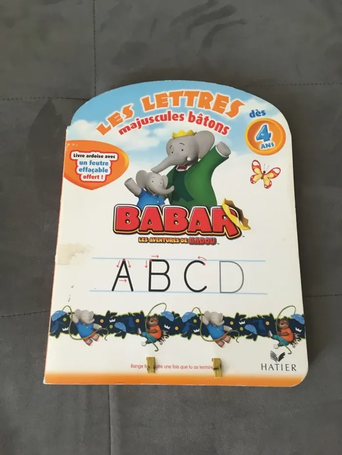 Livre effaçable babar les lettres