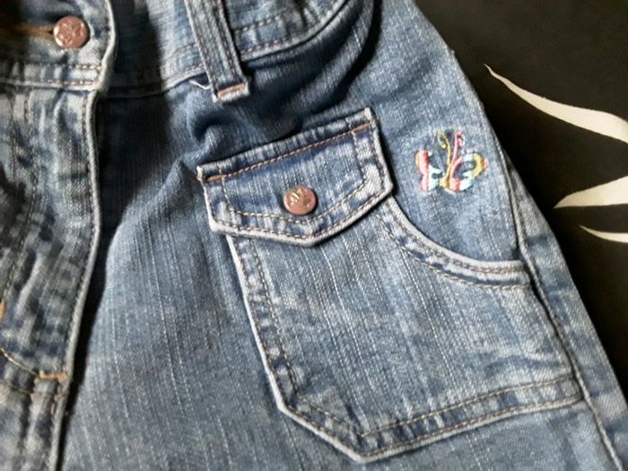 🔮 Pantalon Jean Papillon en 8 ans 🔮 - photo numéro 4
